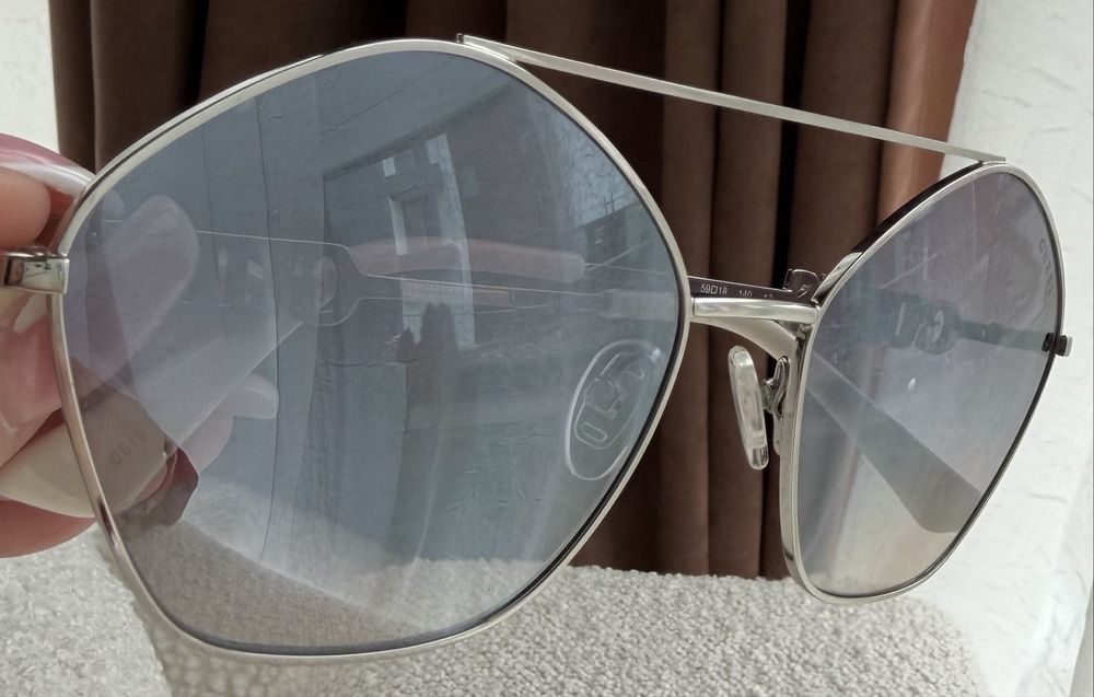 Слънчеви очила Guess