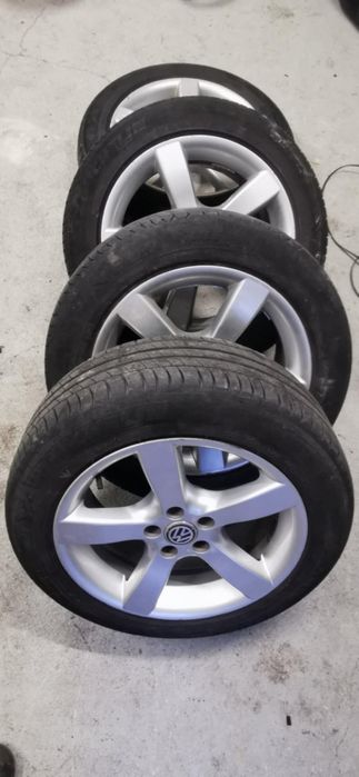 Гуми с джанти 16ки