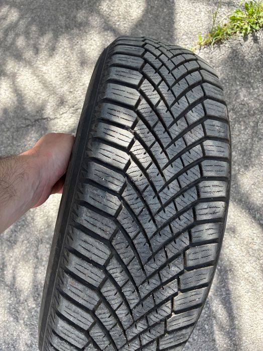Зимни гуми Yokohama Blue Earth 195/65 R15, V906