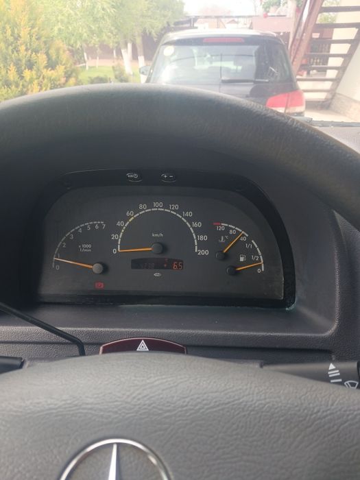 Mercedes benz vito