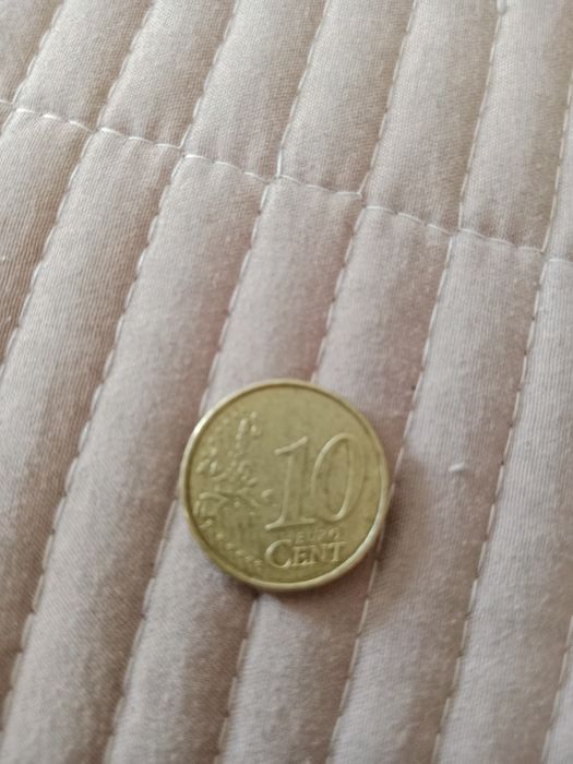 Монета евро цент