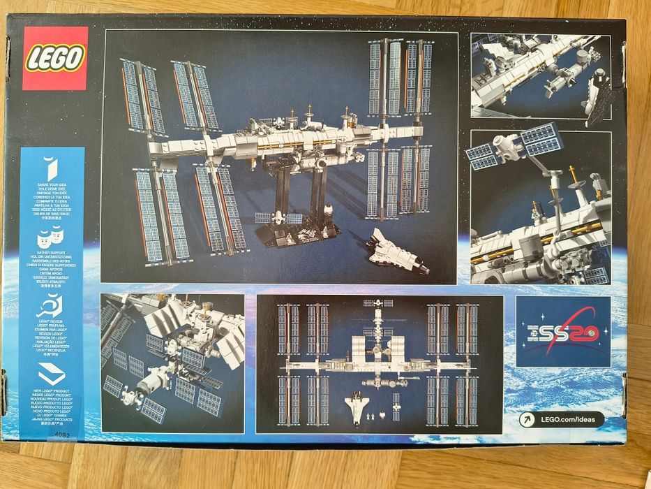 Lego ideas Space station 21321 и Lego creator 3 in 1, 31136