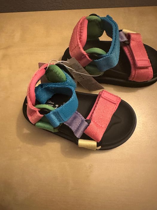 Детски сандалки GAP