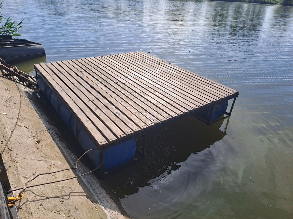 Продам Пантон, плот
