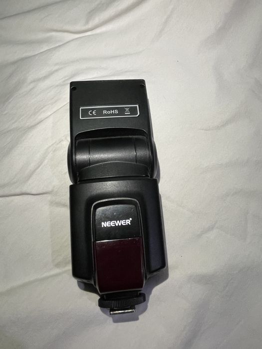 Kit aparat foto DSLR Nikon D3200 + obiective + blitz