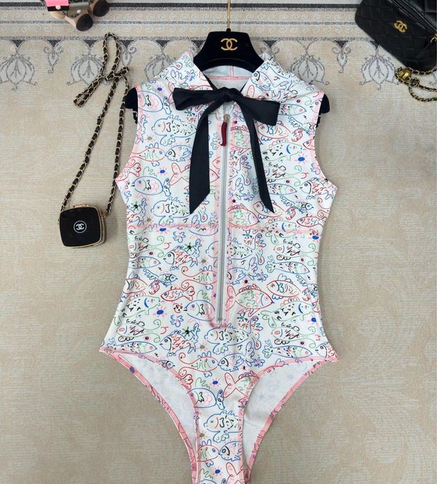 Страхотни бански chanel balenciaga gucci