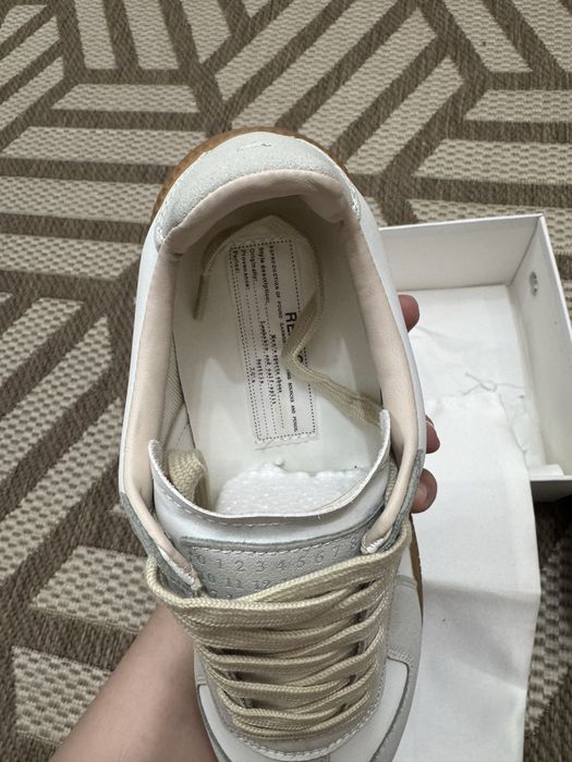 Продам кроссовки