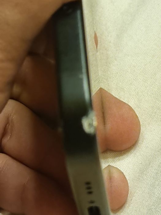 IPhone 16 в хорошем состоянии