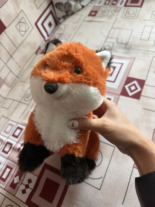 Плюшена играчка лисица