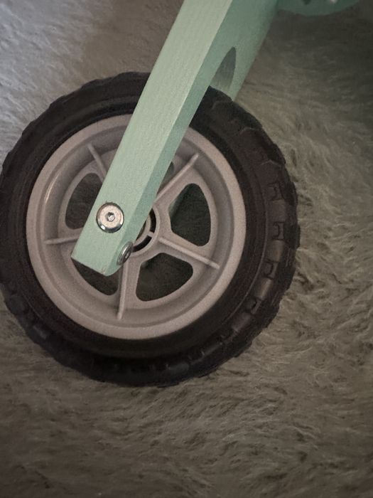 Bicicleta  copii lemn