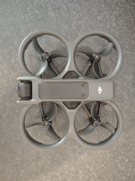 DJI Avata 2 Fly More Combo (Goggles 3, Drona neactivata)