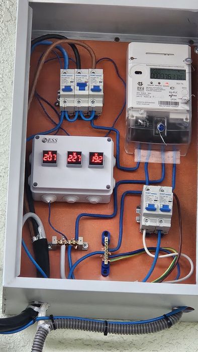 Электрик, монтаж наладка демонтаж, установк стабилизаторов любой район