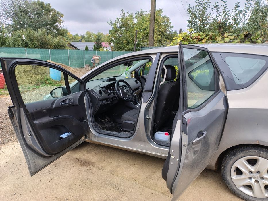VÂND OPEL MERIVA B 2016 | 1.4 benzina +gpl | 120 CP