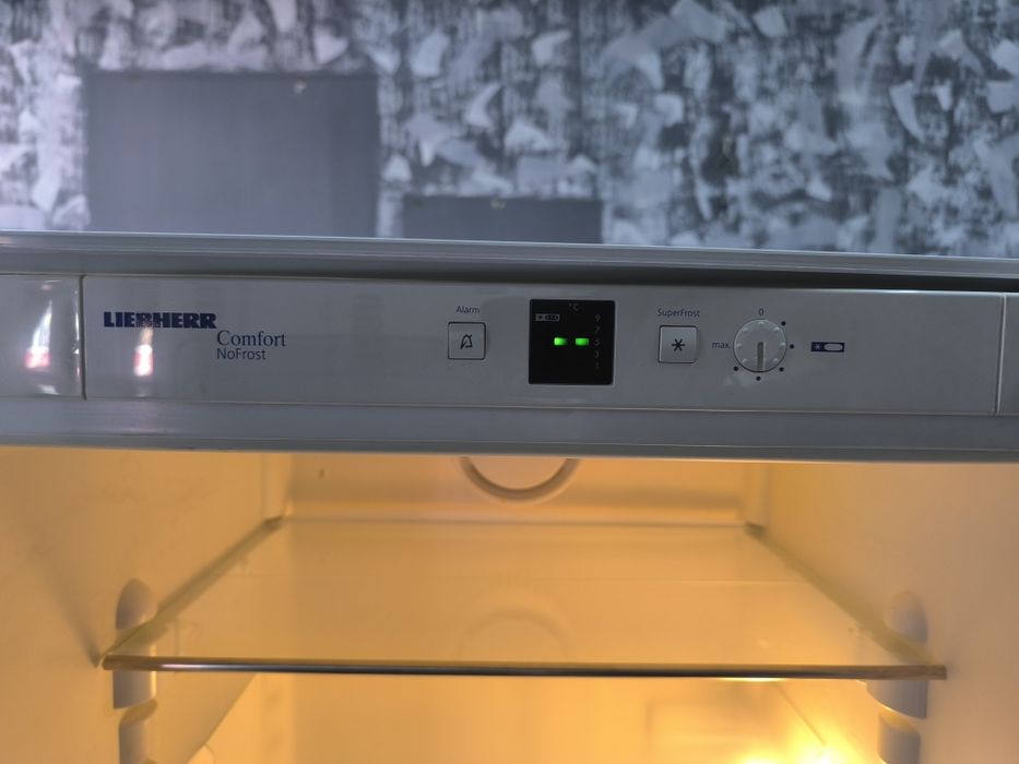 Хладилник Liebherr ICUNUS 3023 - клас А+ За вграждане.