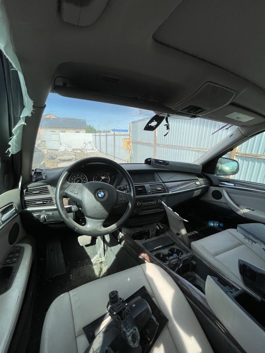 Авто на разбор bmw x5