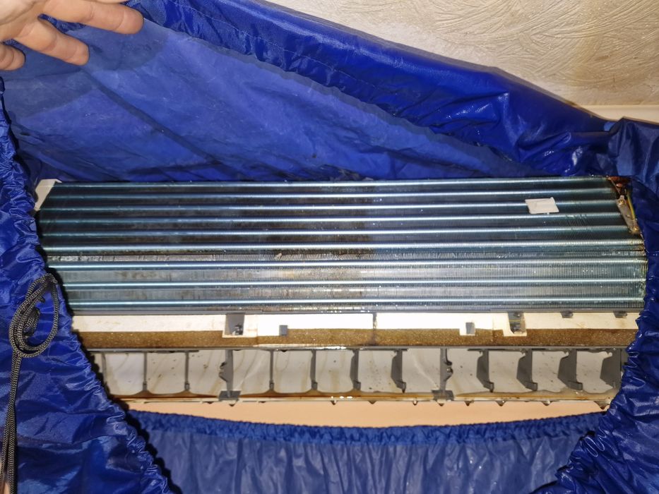 Почистване и Профилактика на климатици с опция абонамент или ваучер