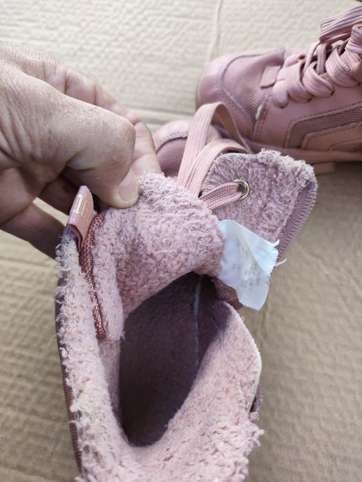 Детские ботинки.H&M.