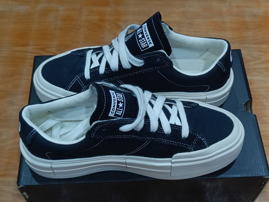 Продам оригинальные Кеды Converse