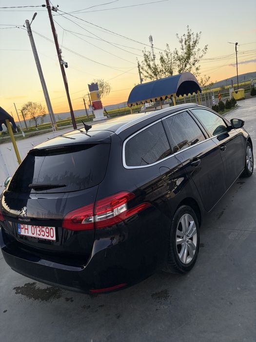 Peugeout 308/1.2 Benzina/2015/Economic