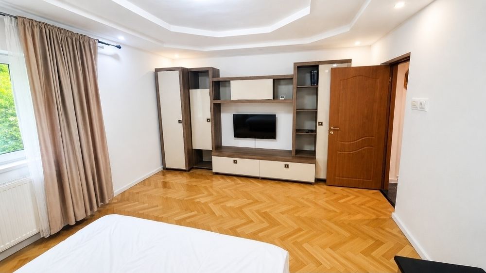 Apartament premium cu 2 camere de închiriat – Parcul Sebastian | 60 mp | Parcare | Renovat complet | 650 €/lună