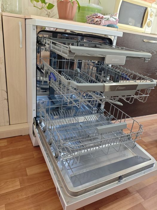 Посудомоечная машина Eigen F601W
