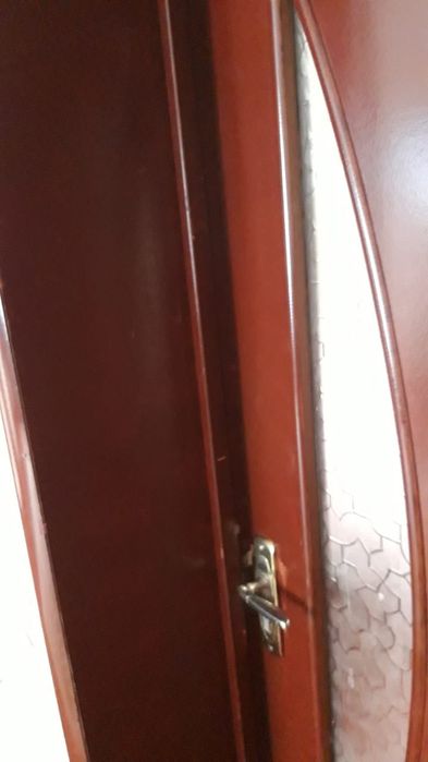 Продам межкомнатные двери