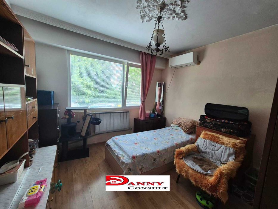 Тристаен апартамент за продажба в гр. В. Търново - кв. ”Бузлуджа” - снимка 7