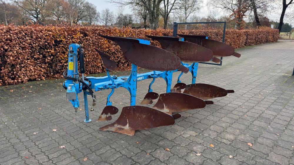 Lemken Opal 110 Claas Arion, Case Puma, John Deere