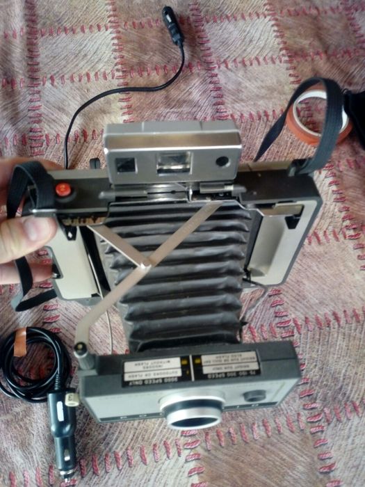 Polaroid-ретро фотоапарат-работещ