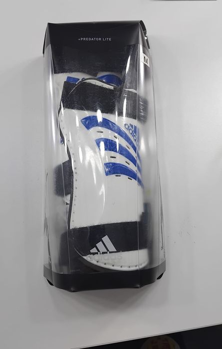 Apărători Adidas