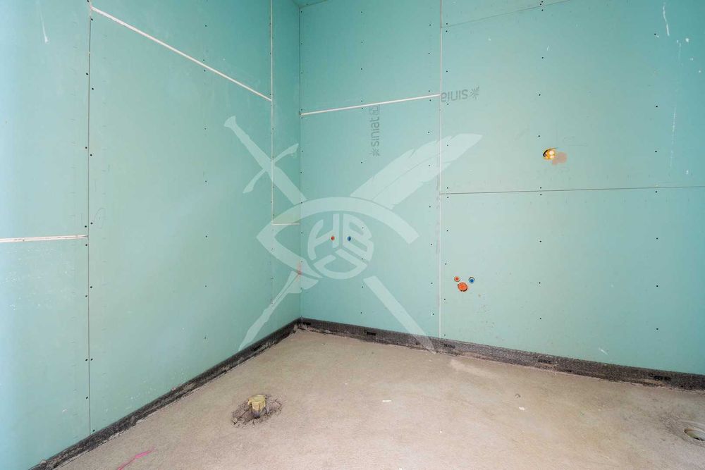 Многостаен апартамент в кв. Кръстова вада № 572-19001