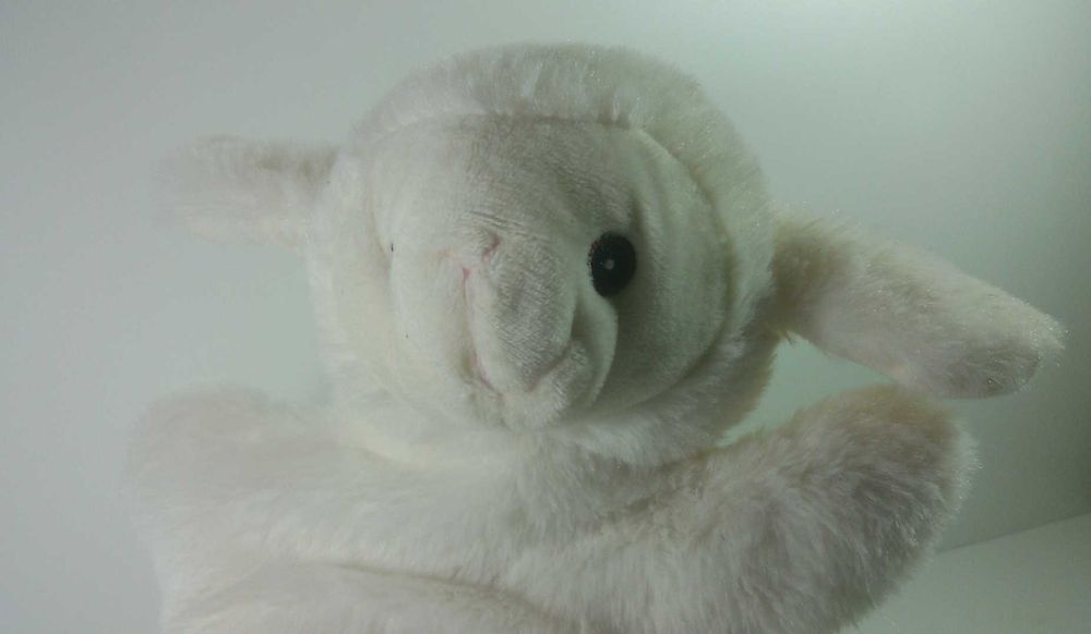 Лот 4 кукли за ръце