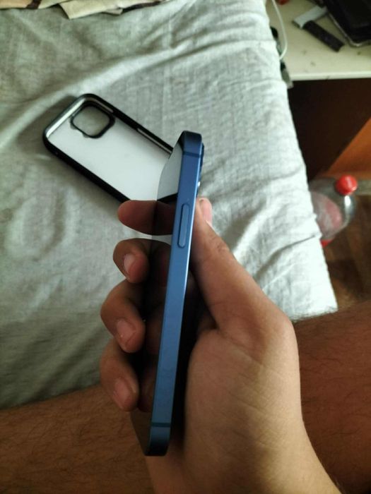 iPhone 13 mini in stare foarte buna