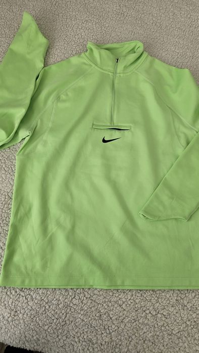 Дамски дрехи Nike и Levis