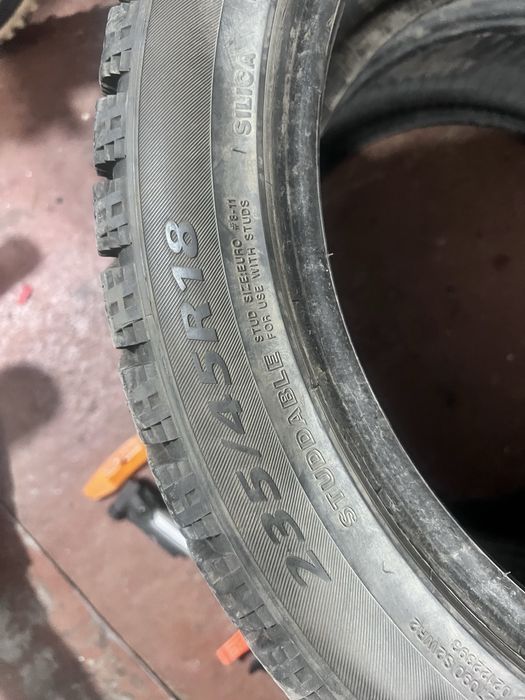 Продам резину michelin