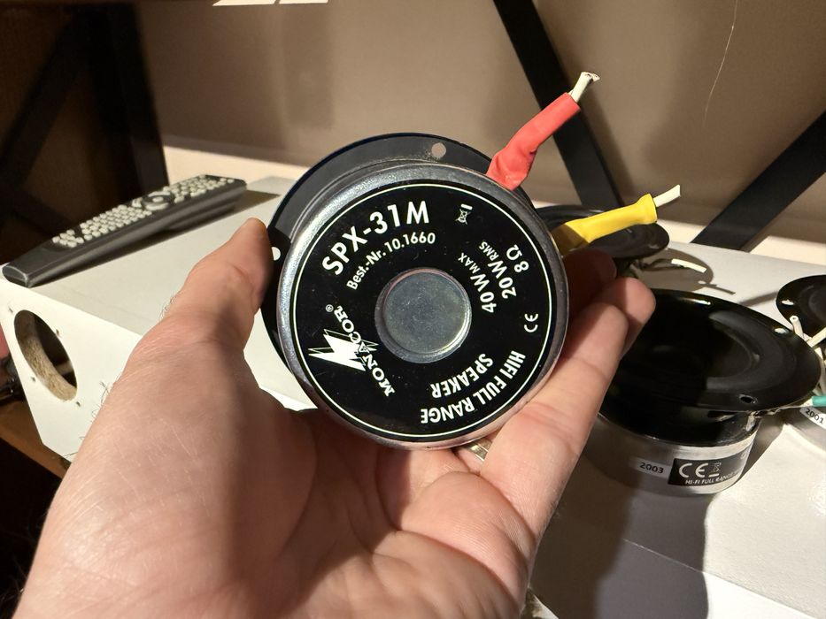 3 инчови говорители  Monacor SPX-30M/31M