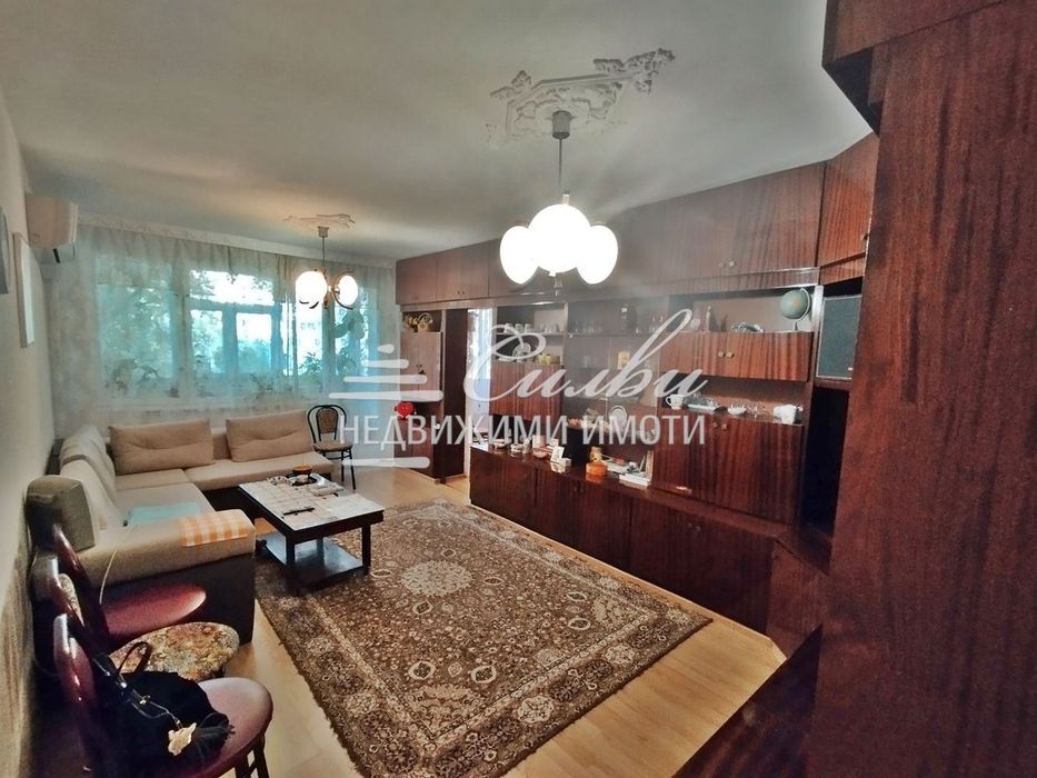 Продава се Тристаен апартамент в Шумен, Тракия - 82 кв.м за 1182 €/кв.м - Снимка #6