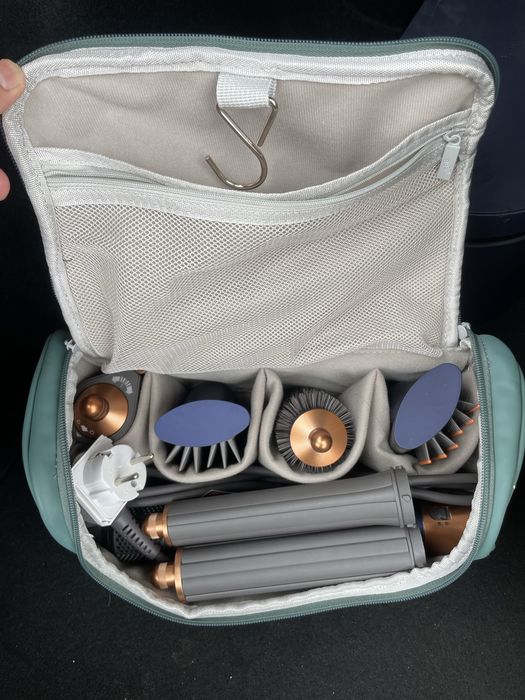 Dyson Airwap почти новый