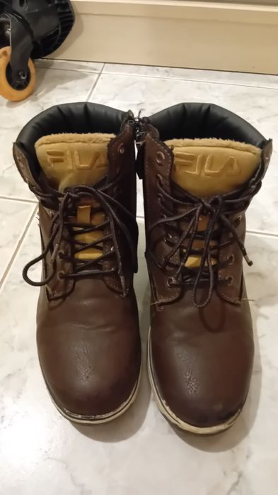 Детски зимни боти