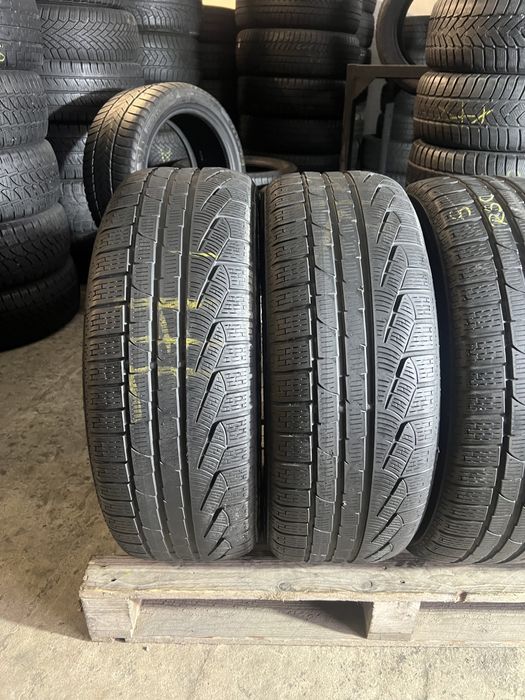 4 anvelope de iarna 225/45/18 pirelli runflat!
