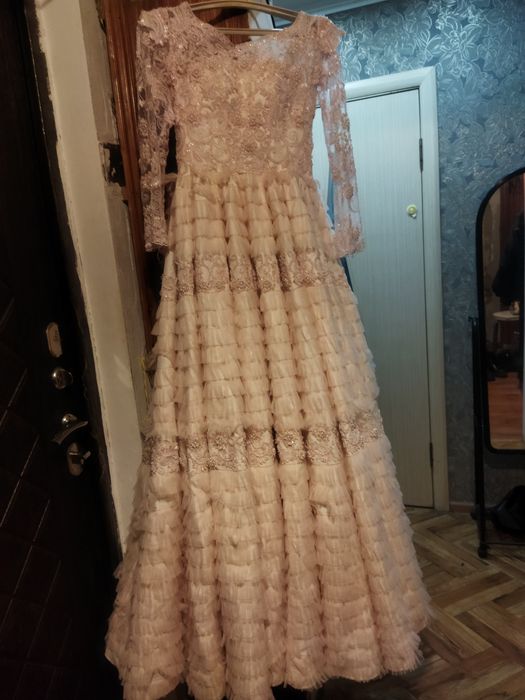 Платье в национальном стиле