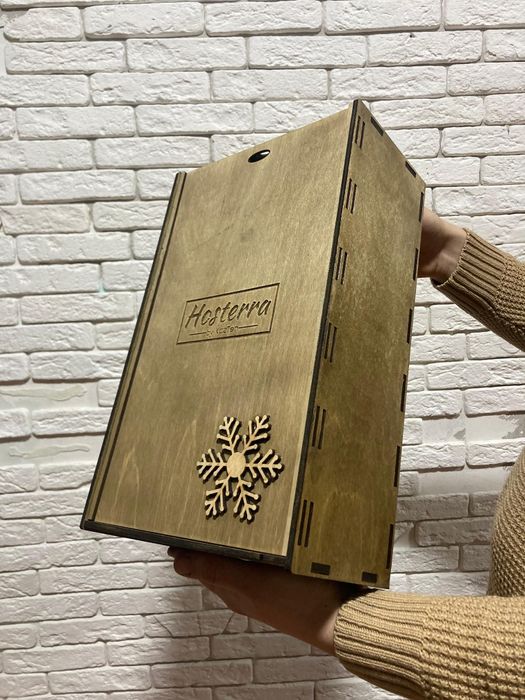 Подарочные деревянные коробки