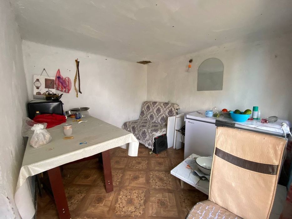 4 комнатный дом .