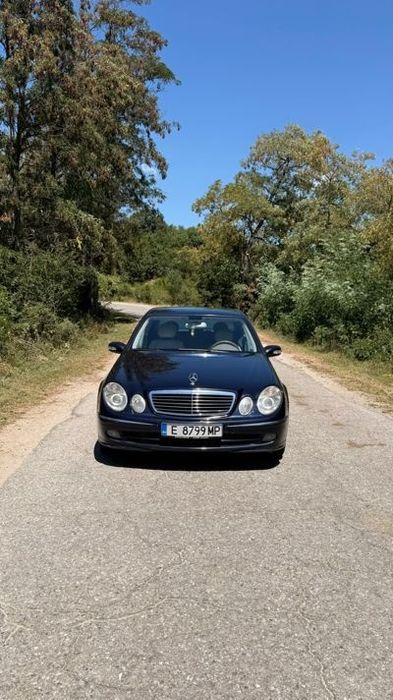Mercedes E 280 /3,2 редовия двигател