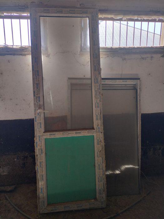 Пластиковые окна двери