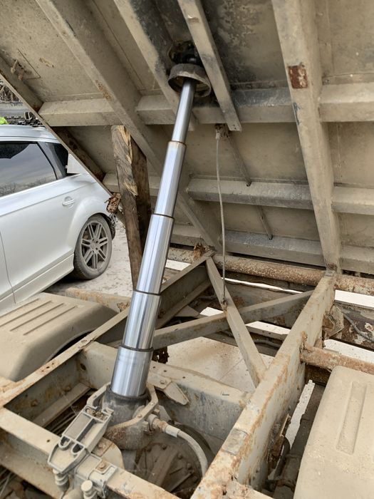 Piese nissan cabstar motor 2.5 E4 td25 baculabil pe trei parti