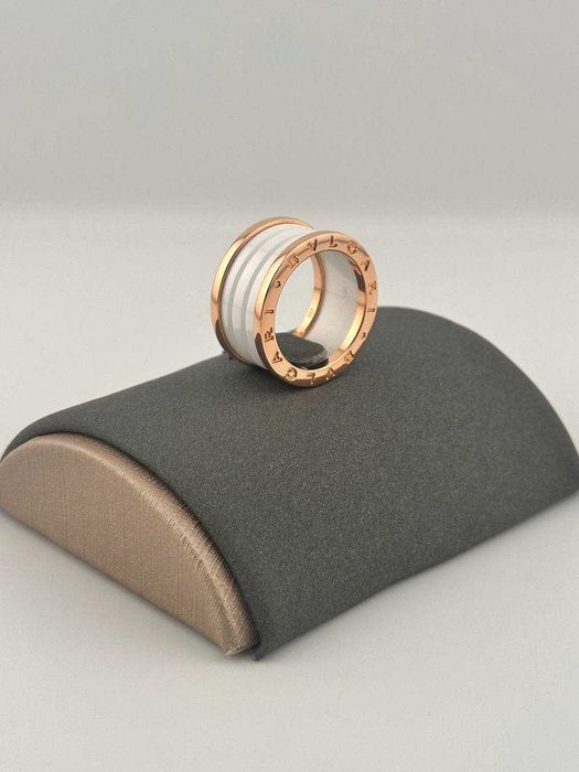 Кольцо Zero Bvlgari