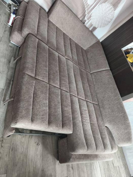 Угловой диван с левым углом