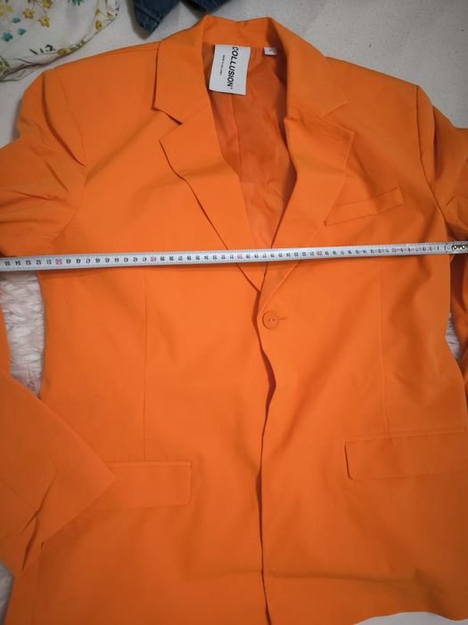 Sacou/ blazer , nou , perfect pentru primavara