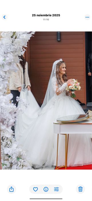 Rochie mireasa lucrata manual Atelier Princess Bride